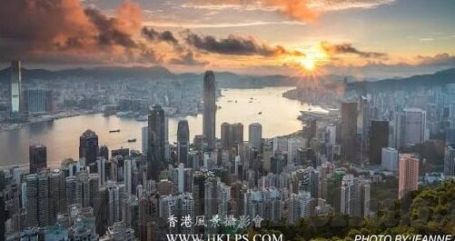 足球明细比分-从足球明细比分看绿茵场上的战术博弈与命运转折
